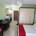 Hotel Gjoci